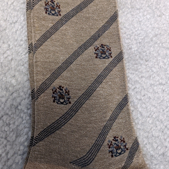 NWT Authentic Aquascutum 2 pairs of dress socks - Picture 6 of 7